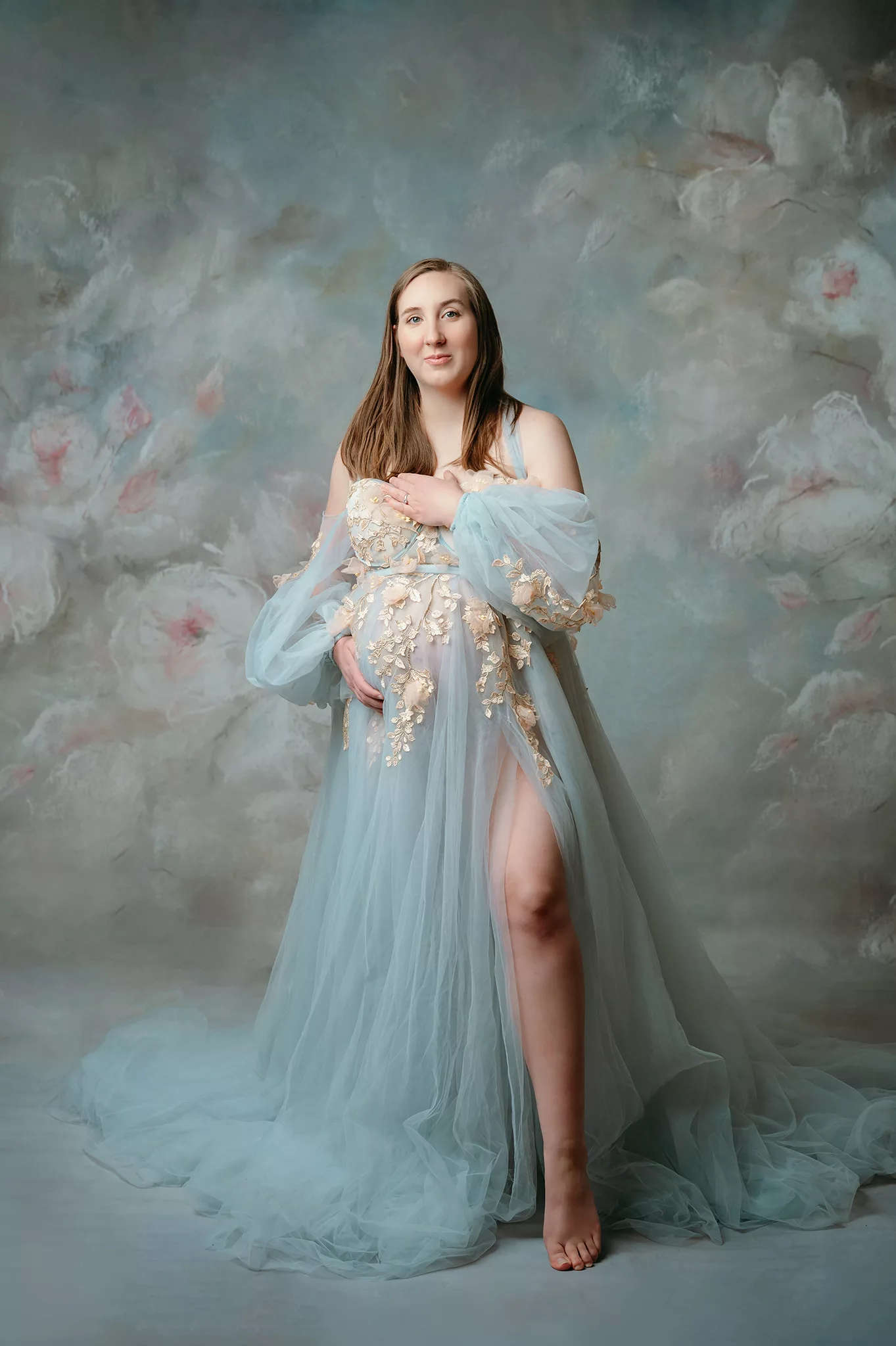 blue flower maternity dress photoshoot