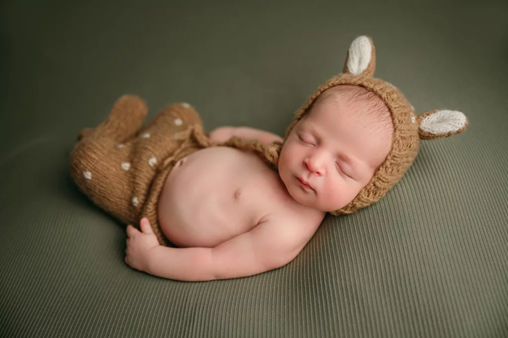 Elmira baby photography | deer bonnet