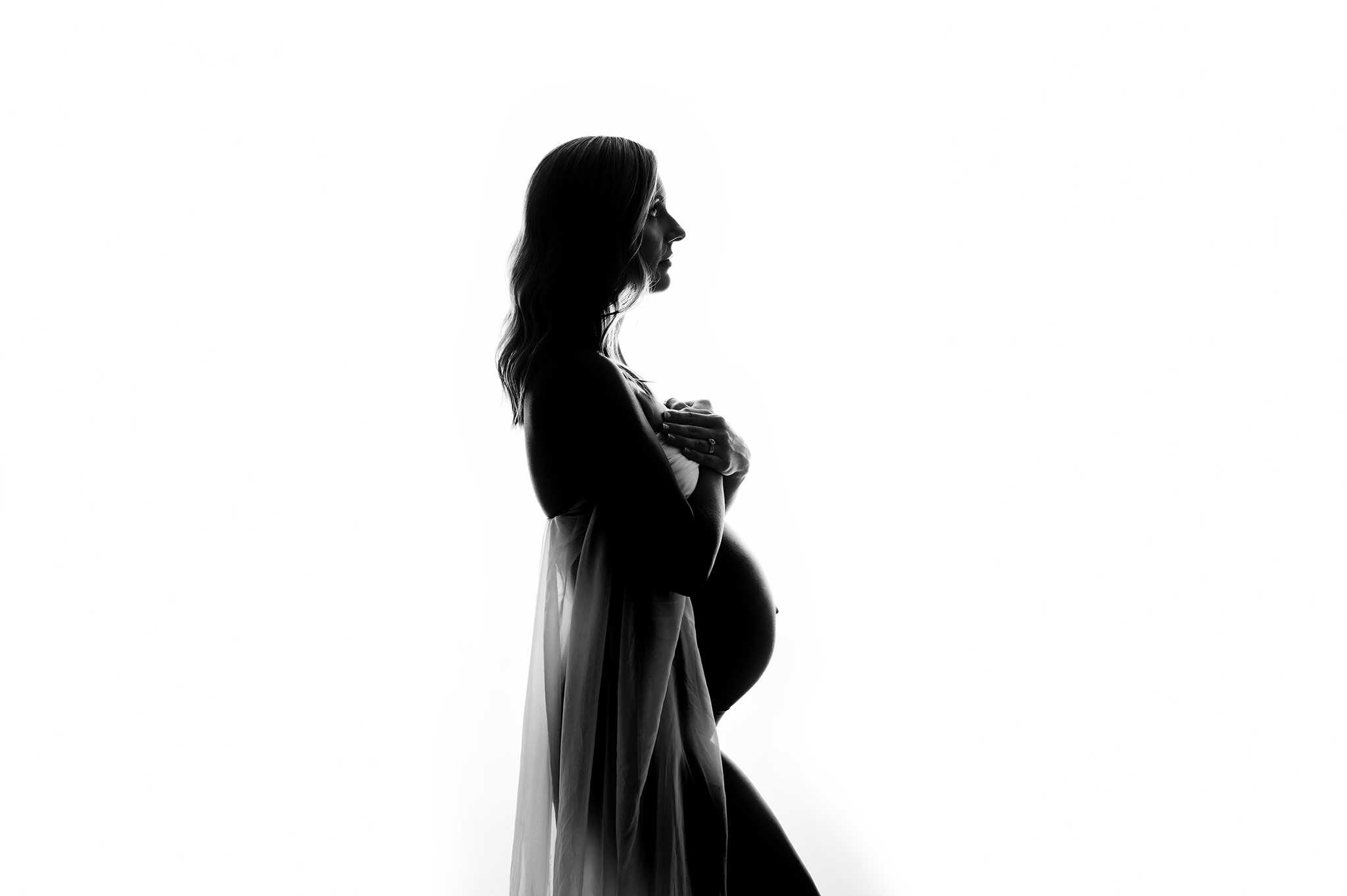 simple maternity silhouette picture