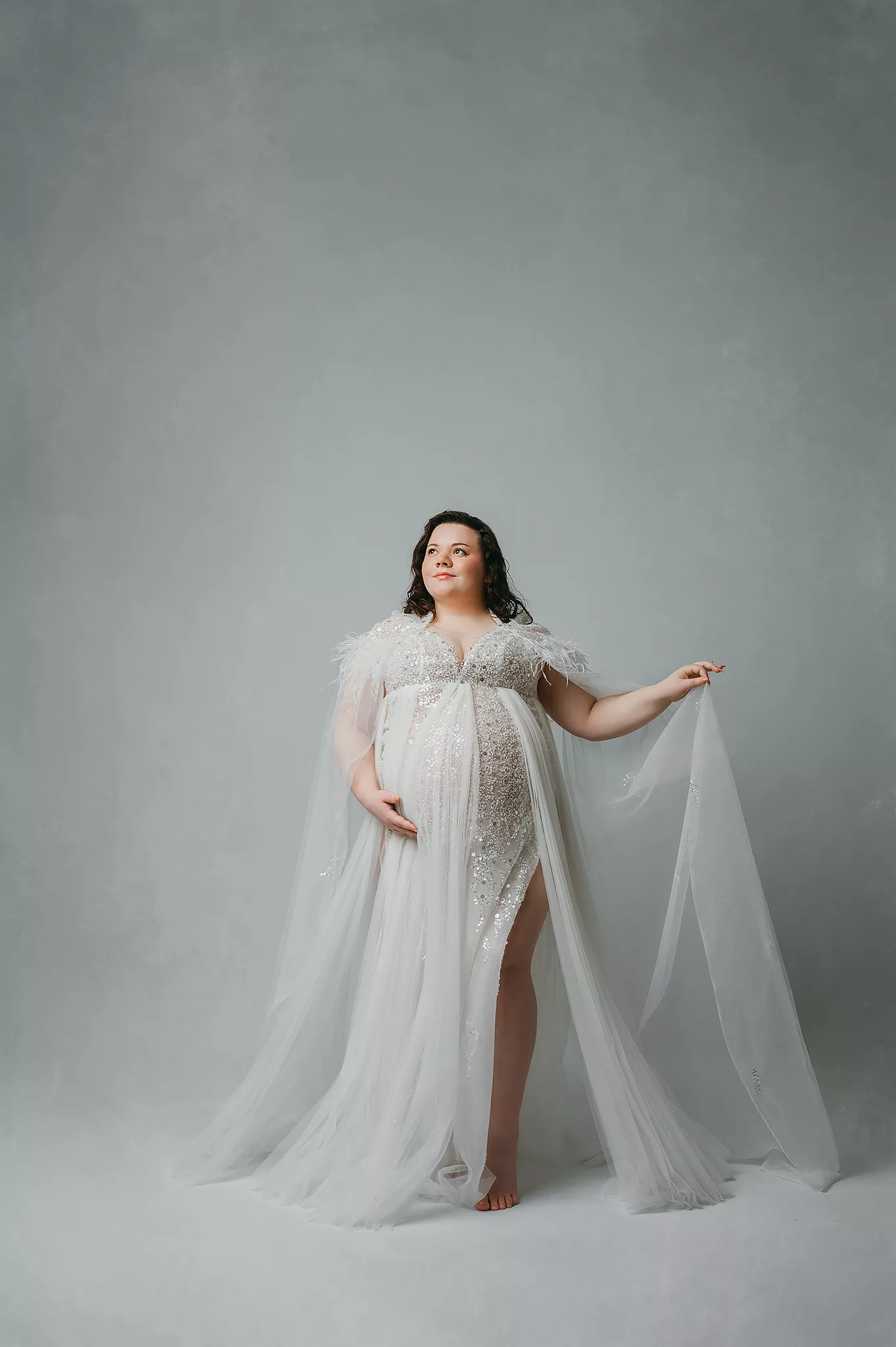 Elmira, NY Maternity Photographer | Glam maternity shoot with white dress