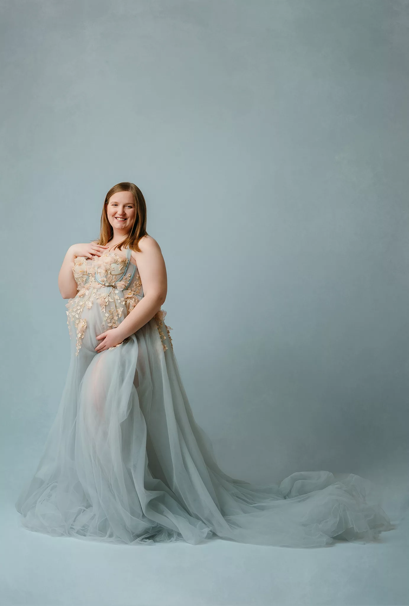 blue maternity gown | Elmira NY maternity photographer | Little Luna Photography