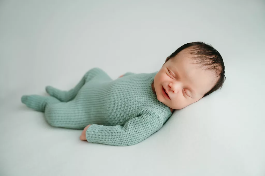baby boy newborn photo | newborn smile